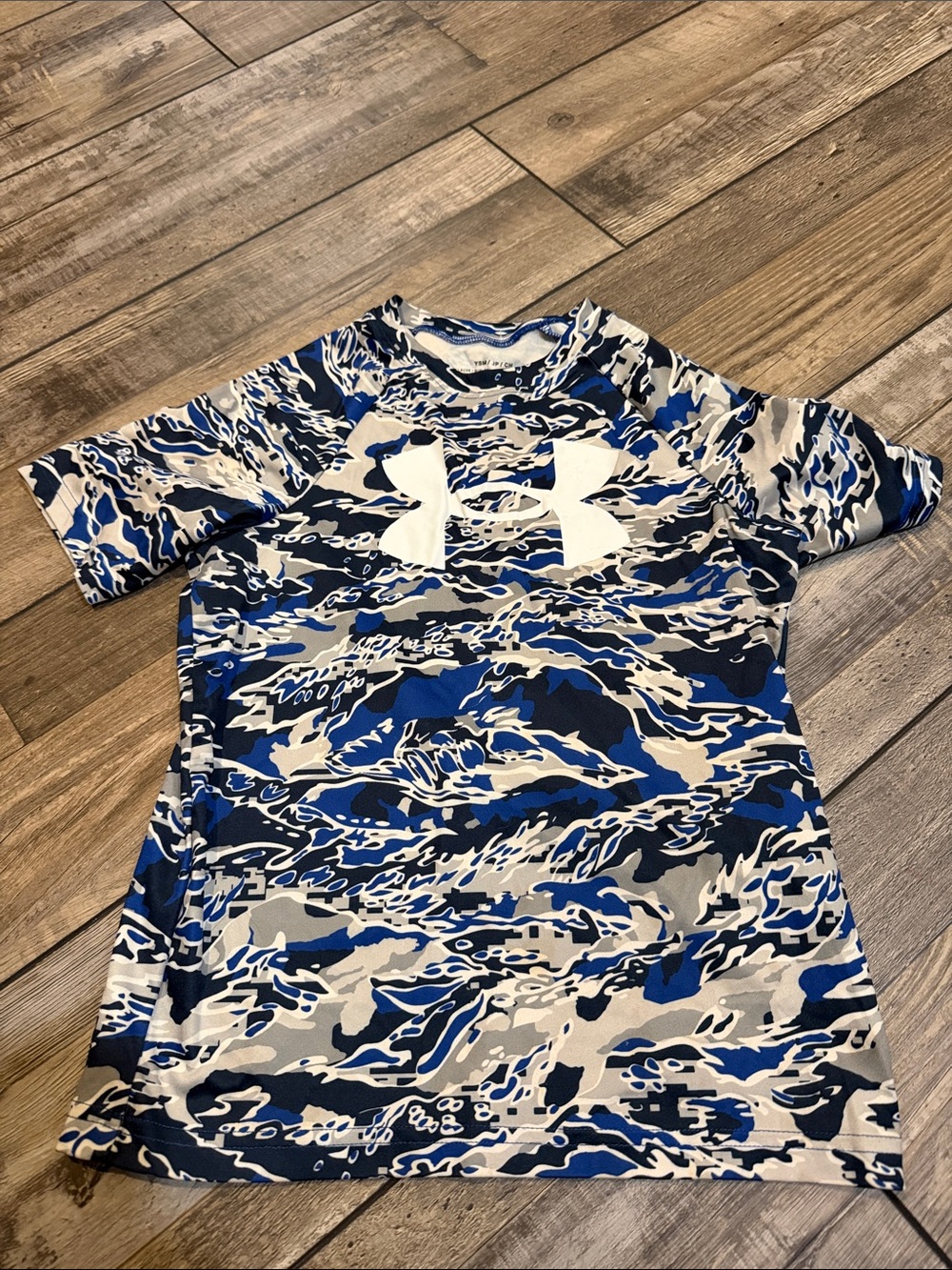 Under Armour Blue, White & Gray Camo Kids Size YS